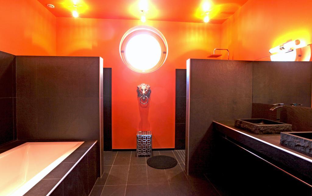 La Nova Hotel